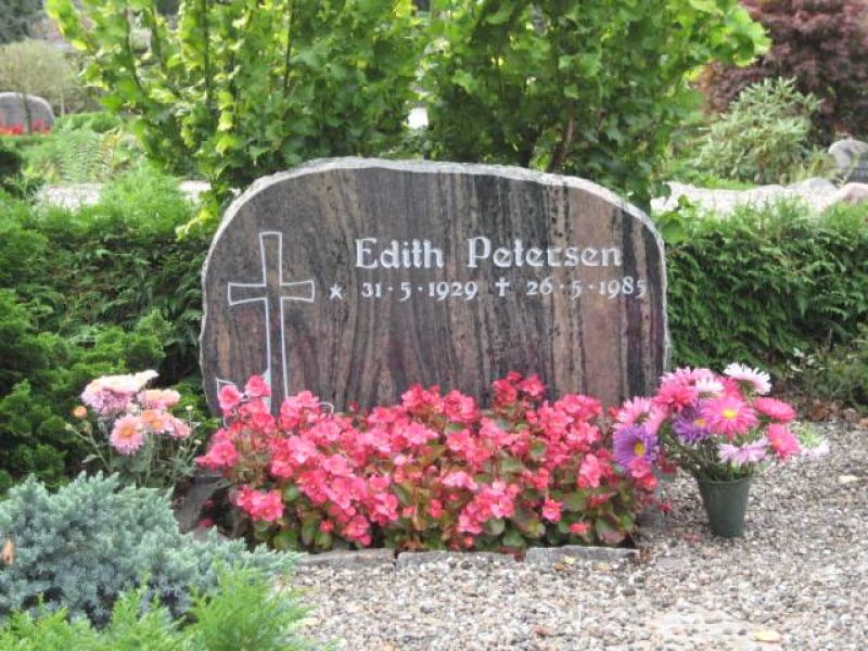 Edith Petersen.jpg
